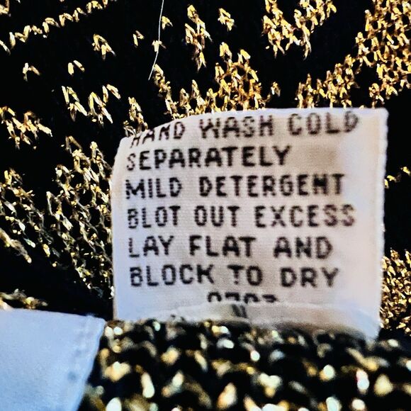 Vintage Maurada Gold & Black Metallic Shimmery Long Cardigan Sweater - XL - Picture 12 of 12